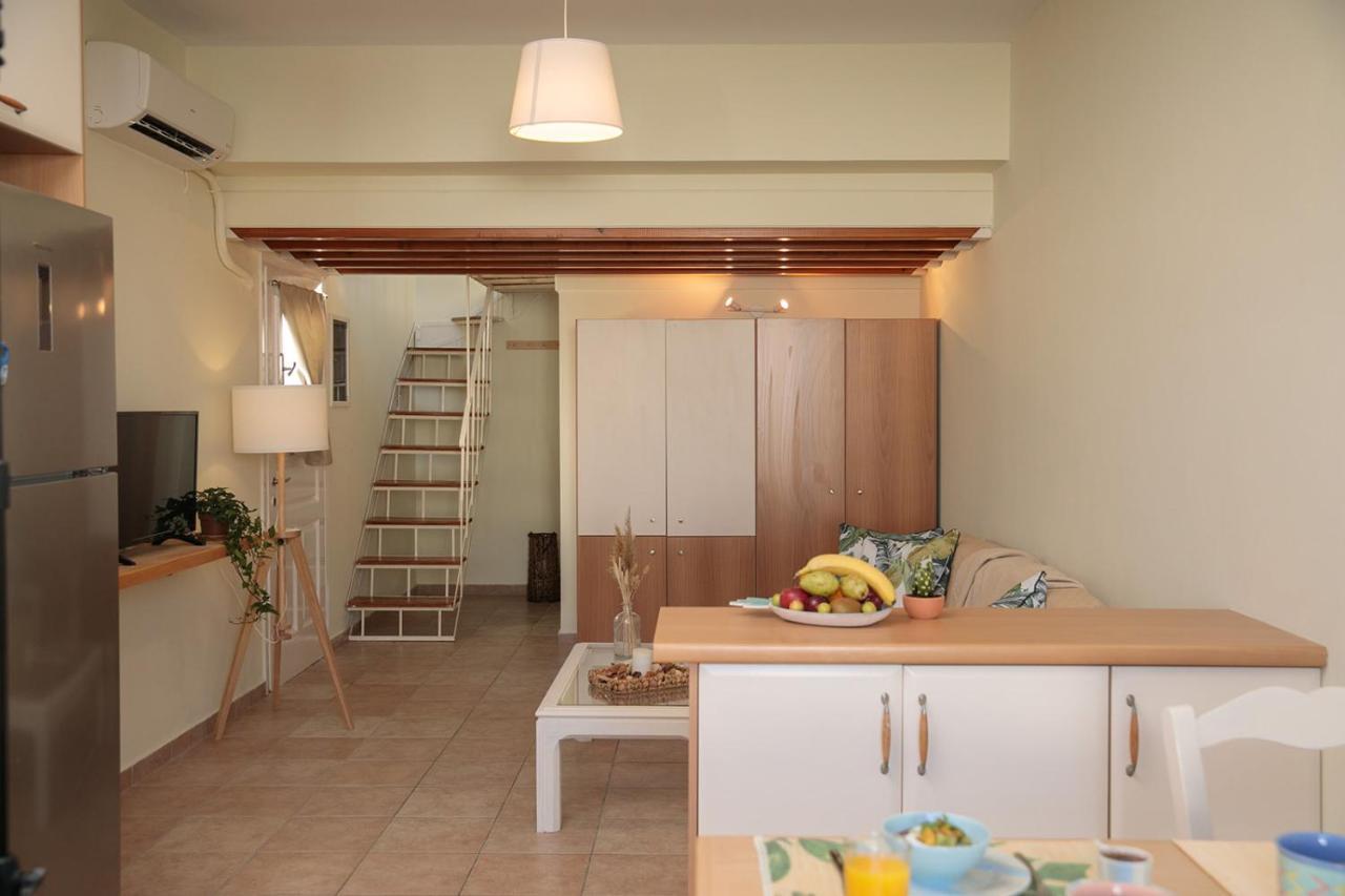 Green Loft Room In Naxos Chora Naxos City Exterior foto